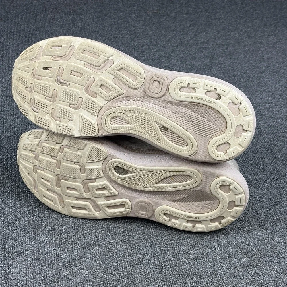 Brooks Adrenaline GTS 24 Mens Size 12 Beige Athletic Running Shoes Sneakers